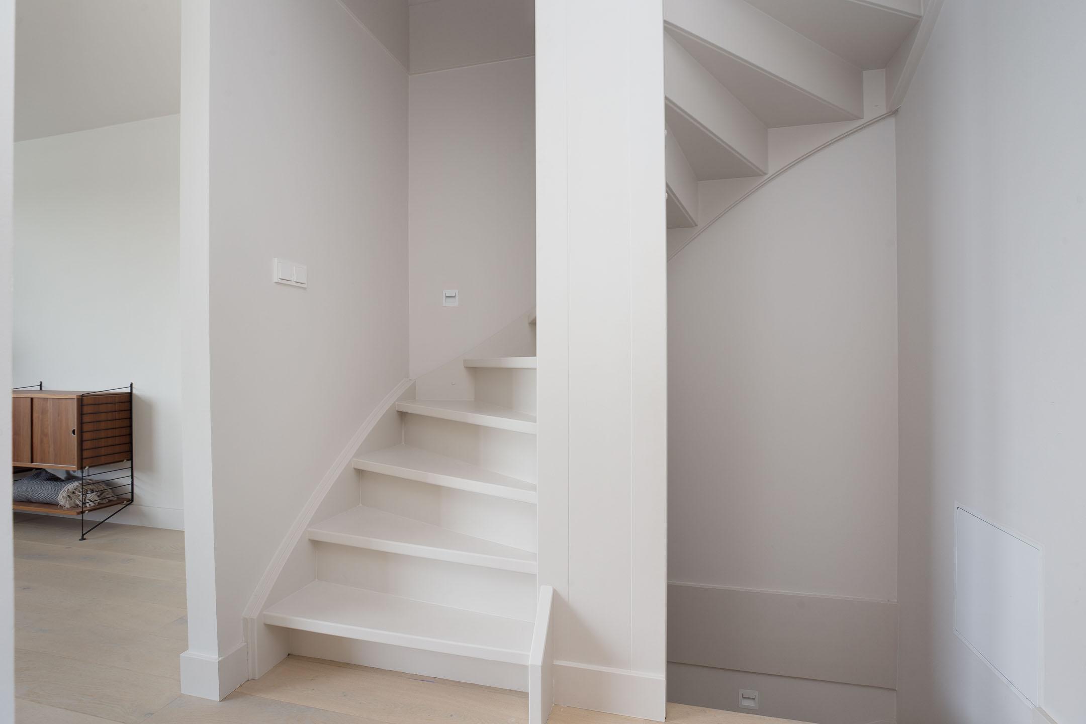 Twee-onder-één-kap te koop: Villa Waterviolier 25, Waalwijk
