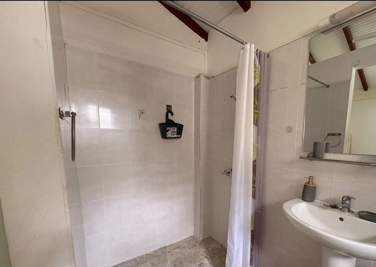 Appartement Rond-Point de Moudong à Baie-Mahault