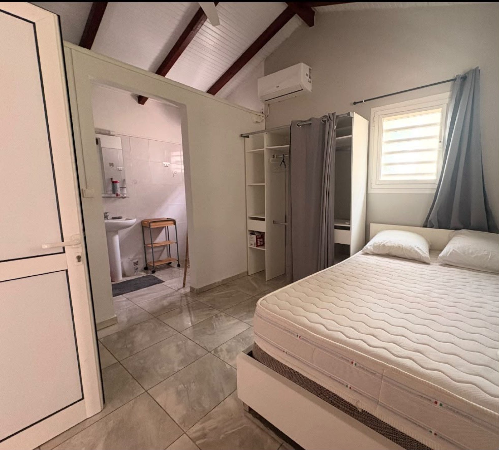 Appartement Rond-Point de Moudong à Baie-Mahault