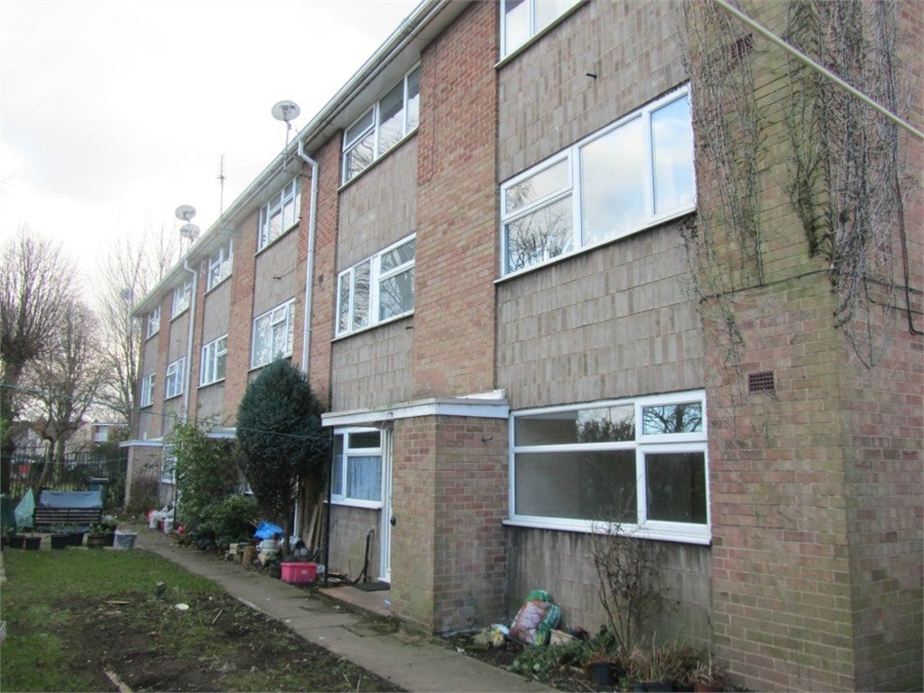 Flat FOLESHILL RD in Coventry