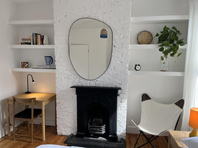 Room Courtenay Road in Greater London