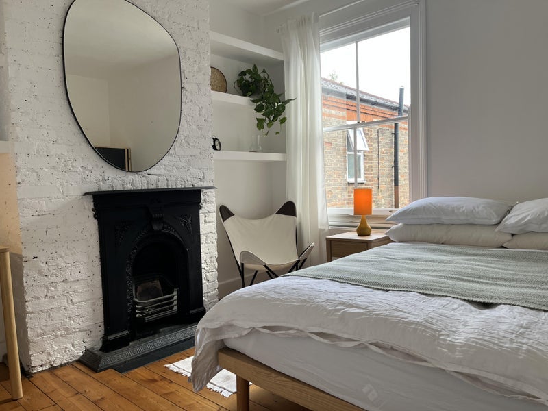 Room Courtenay Road in Greater London