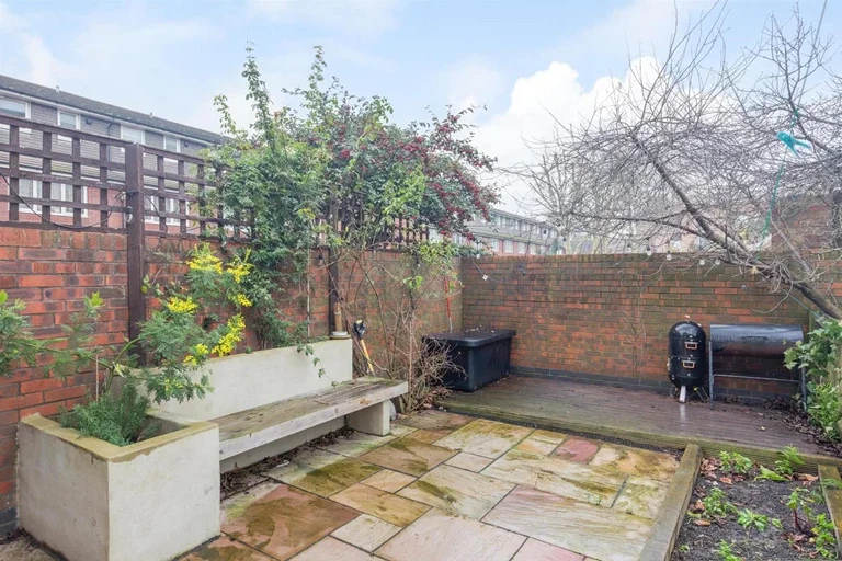 House Loder Street in Greater London