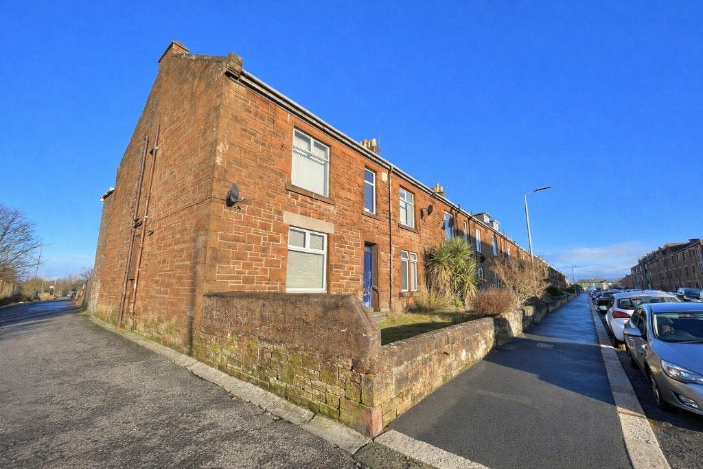 Flat Gillies Street in Troon