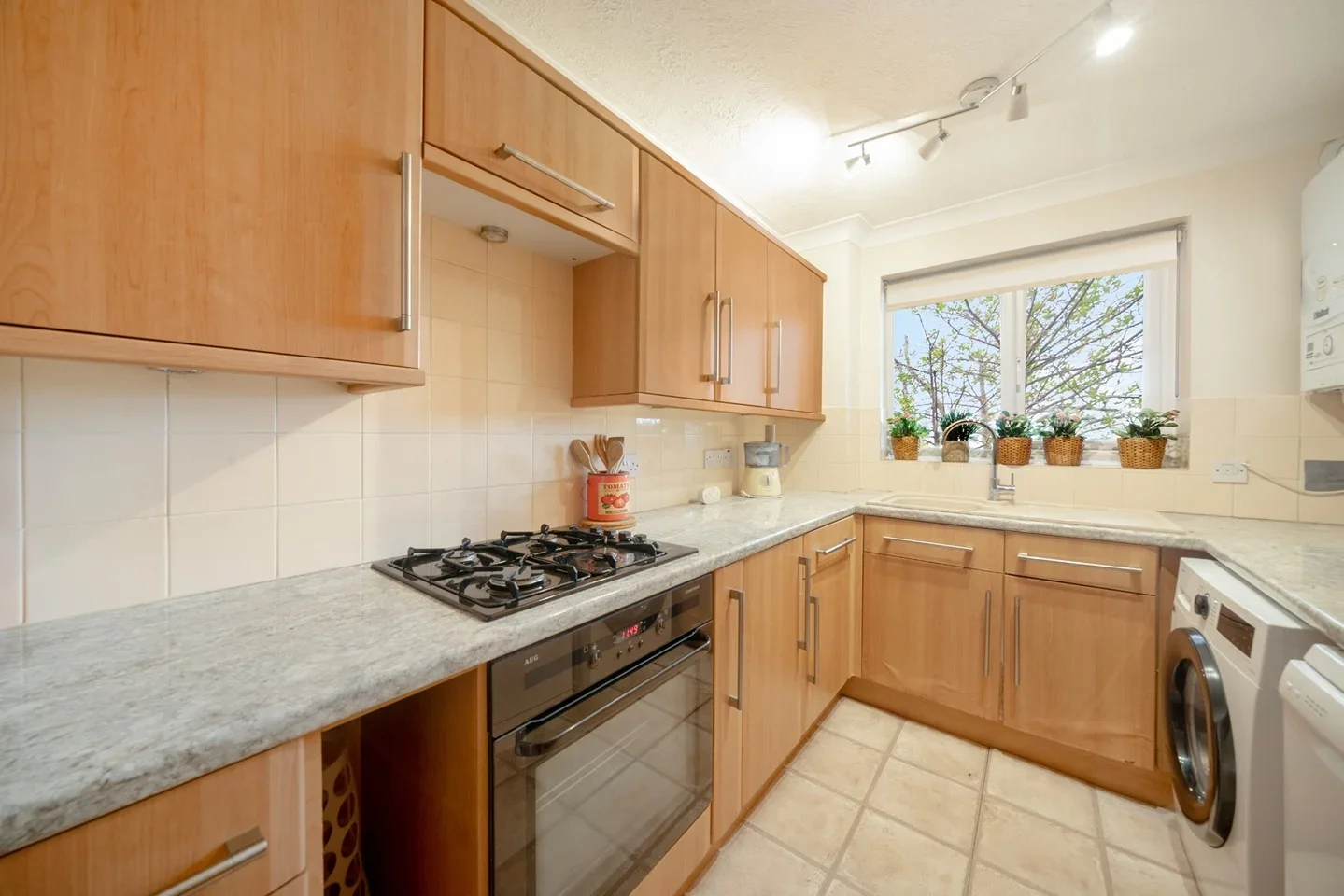 Flat Whitehaven Close in Greater London