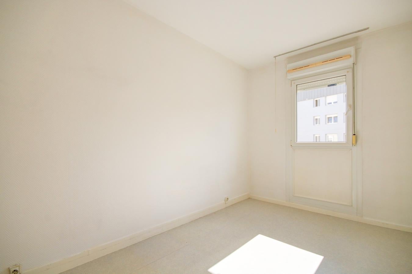 Flat Rue Desbureaux in Reims
