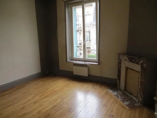 Flat Rue des Quatre Églises in Nancy