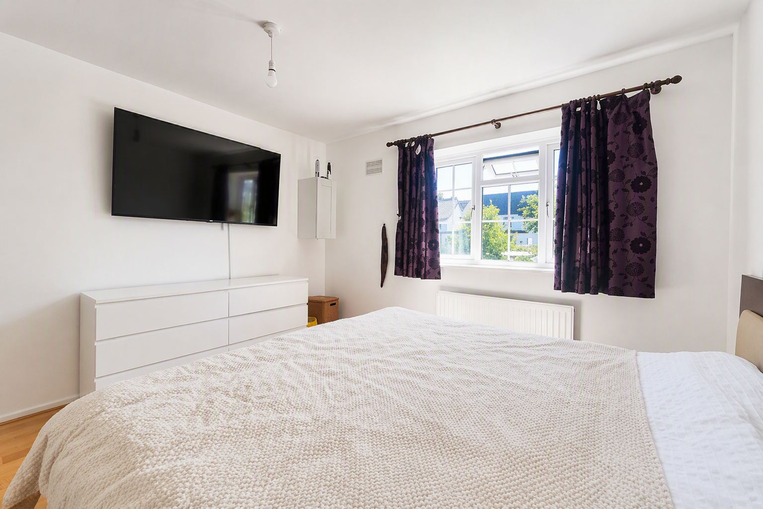 House Stanford Close in Greater London