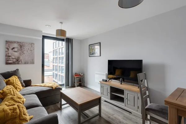 Flat Birchall Street in Birmingham