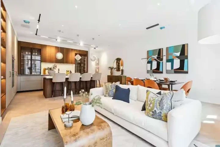 Flat Great Portland Street in City of Westminster