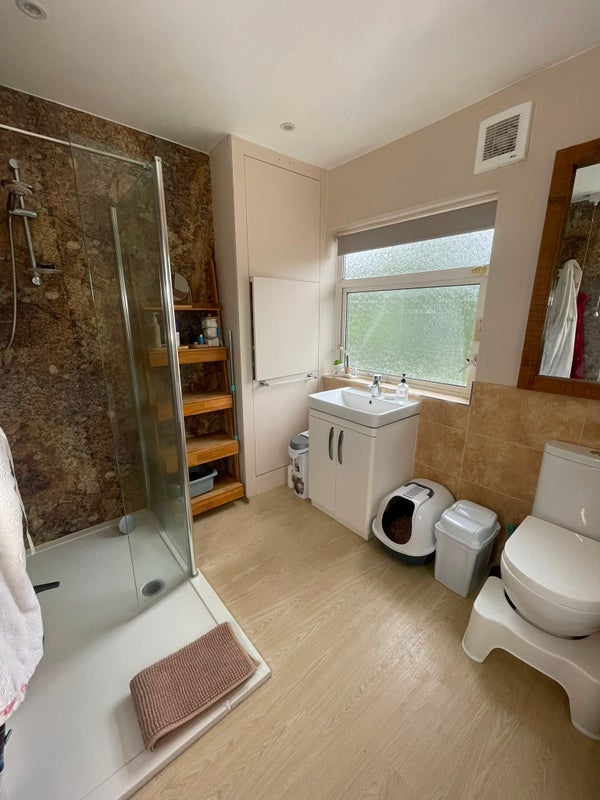 Room Saffron Lane in Leicester