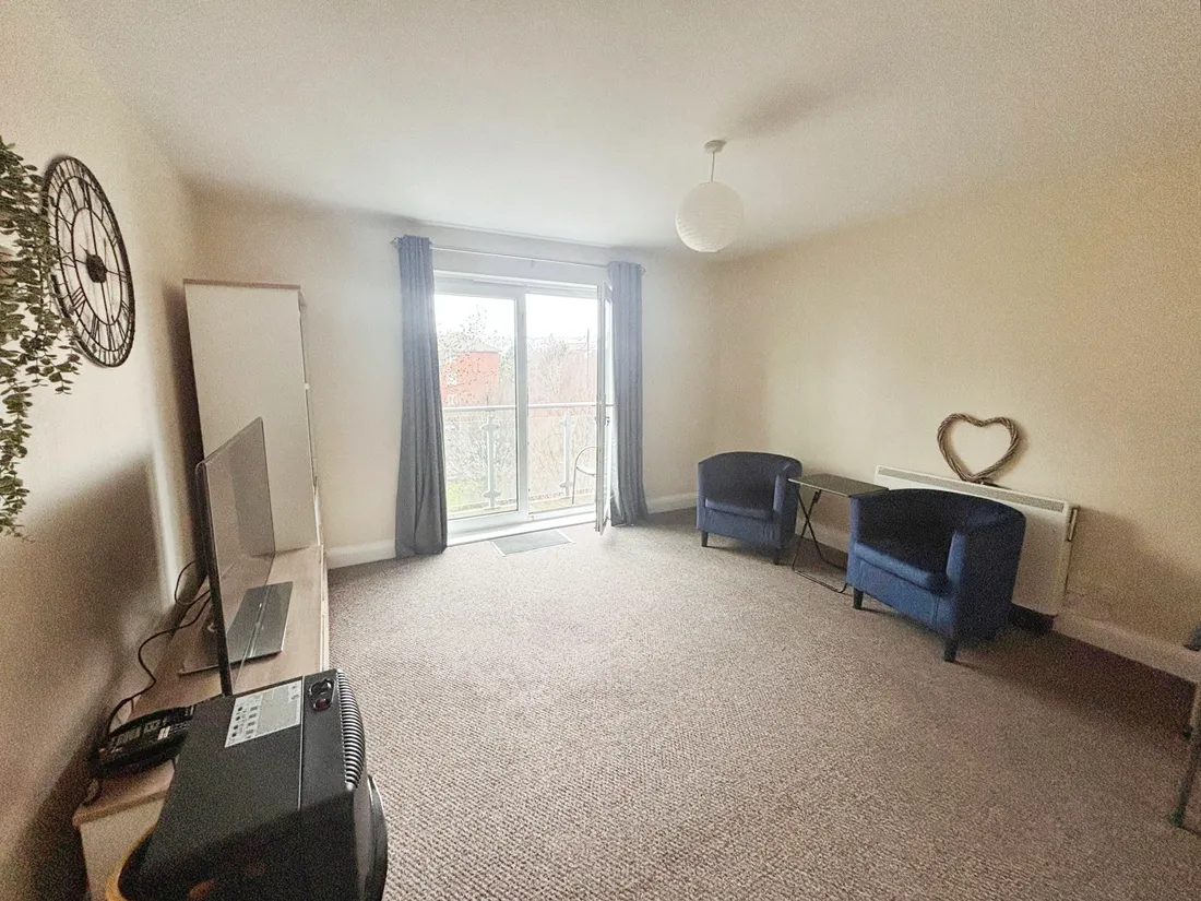 Flat Glanfa Dafydd in Barry