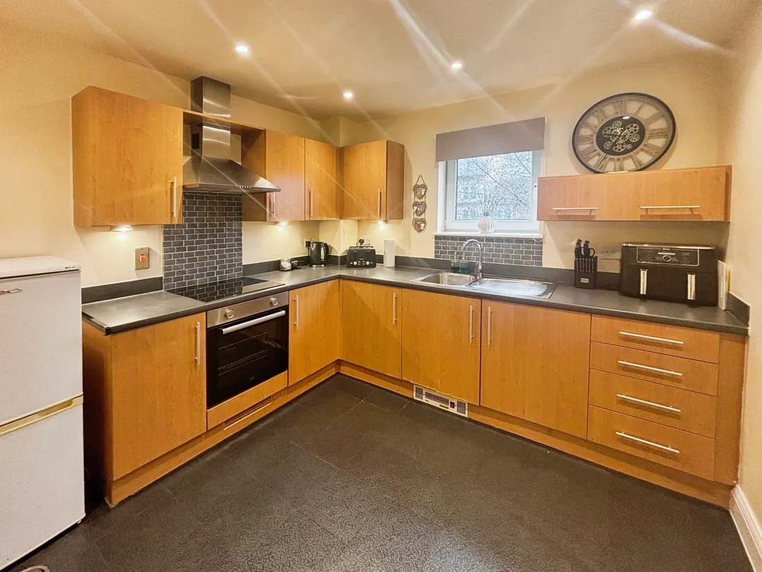 Flat Glanfa Dafydd in Barry