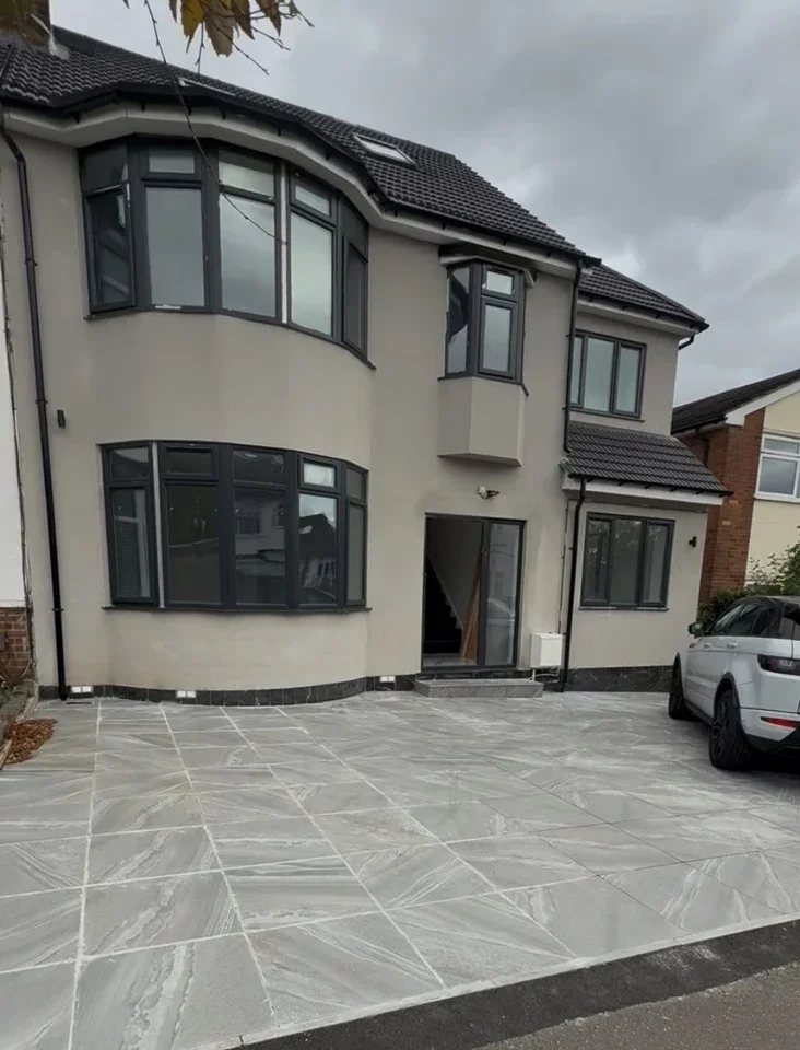 House Netherlands Road in Greater London