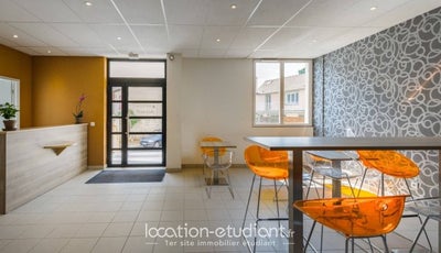 Room Rue Nicolas Appert in Massy