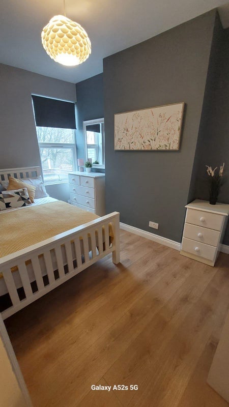 Room Nimmings Road in Halesowen