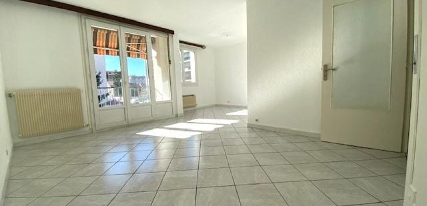 Flat Rue de la Filature in Villeurbanne