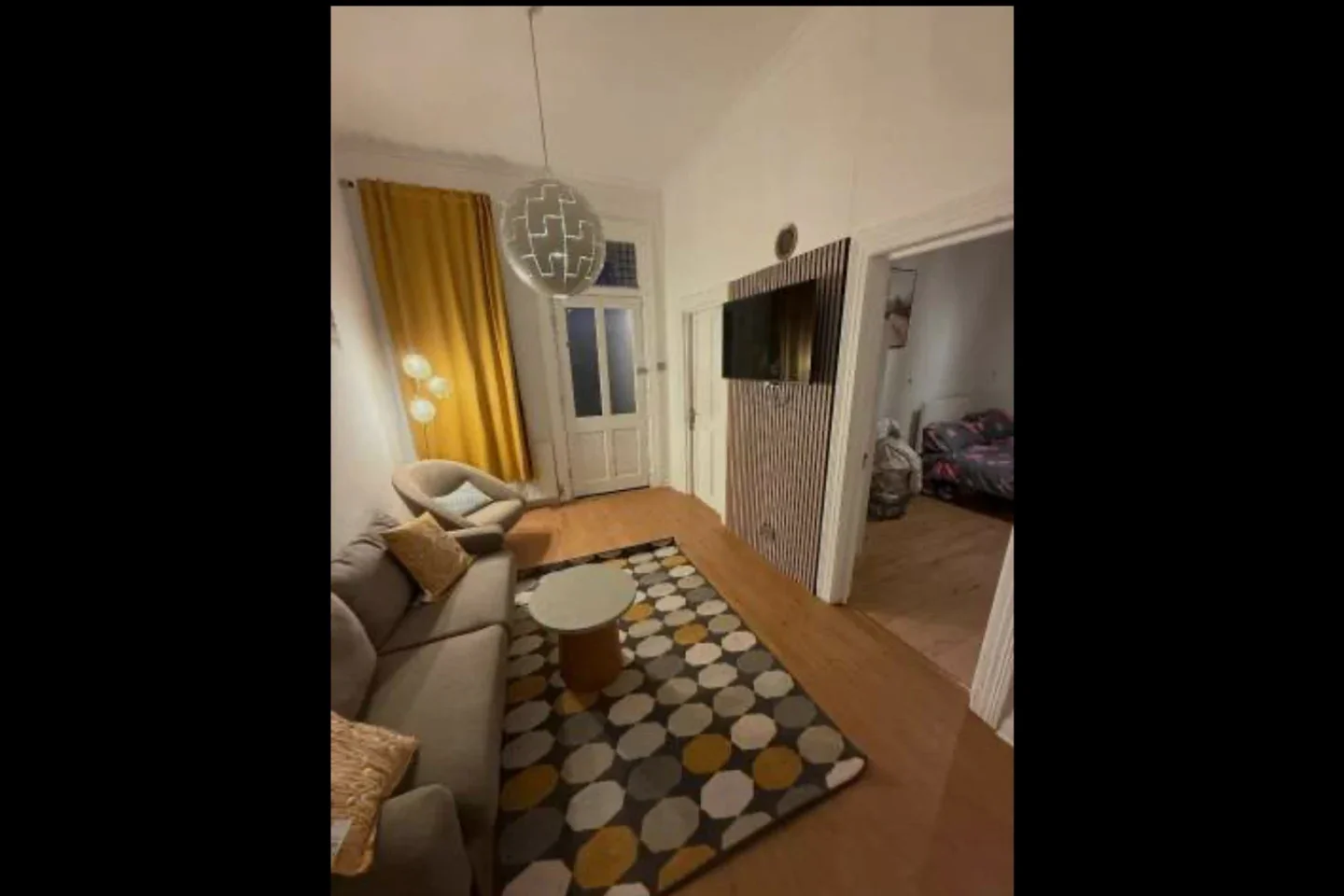 Room Ballards Lane in Greater London