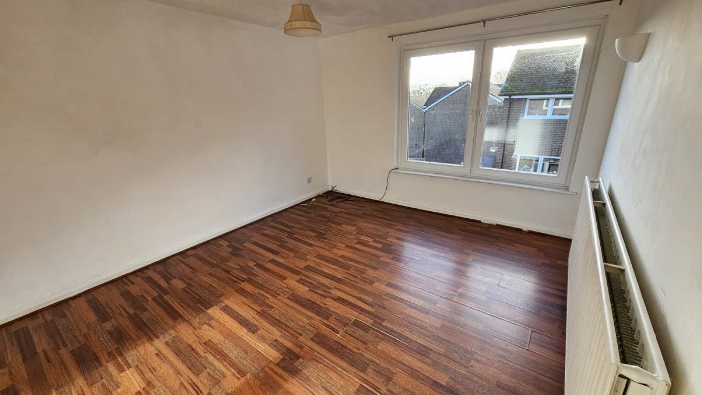 Flat Coombe Place in Sheffield