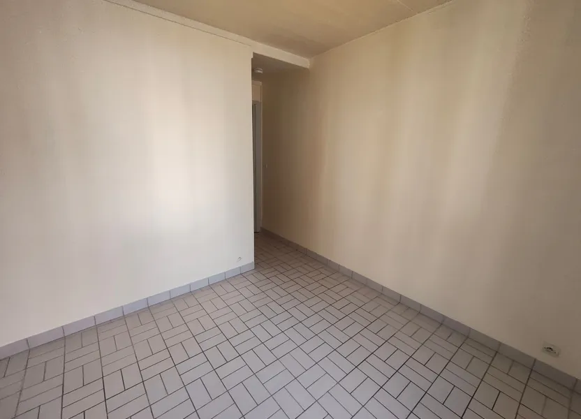 Appartement Rue du Port aux Meules à La Ferté-sous-Jouarre