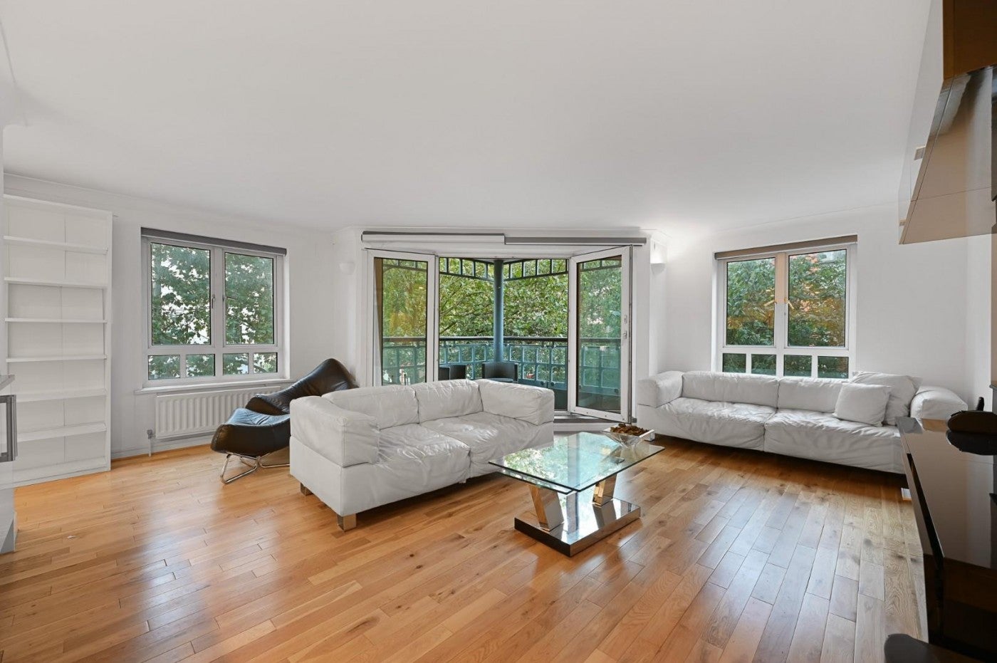 Flat Admiral Walk in City of Westminster
