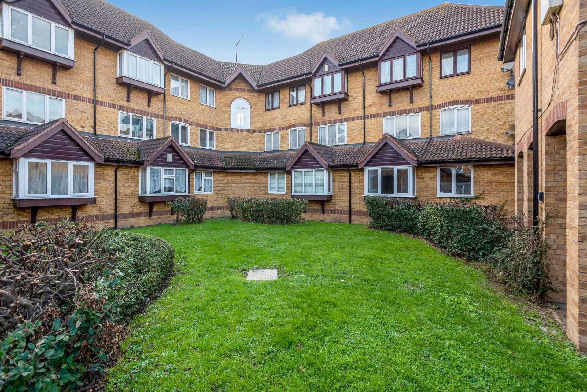 Flat Bexley High Street in Greater London