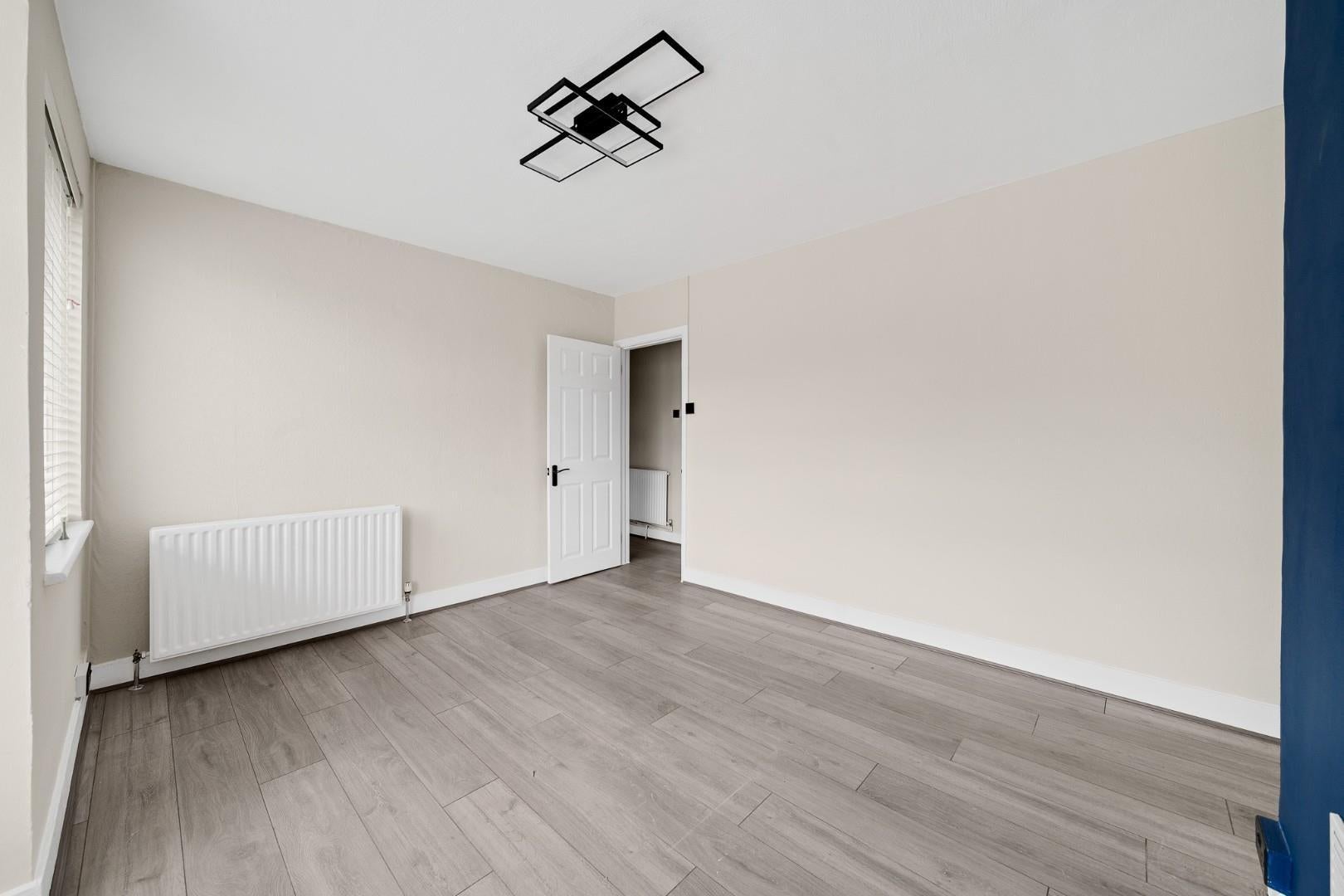 Flat Stainton Road in Greater London