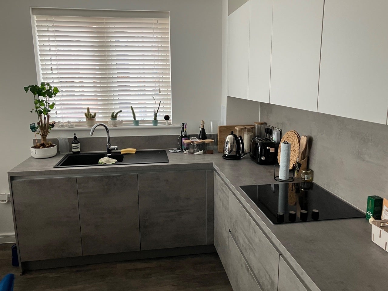 Room Fleet Road in Greater London