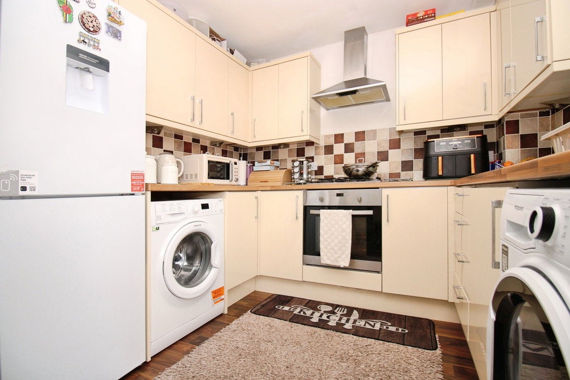 House Wood Green in Basildon