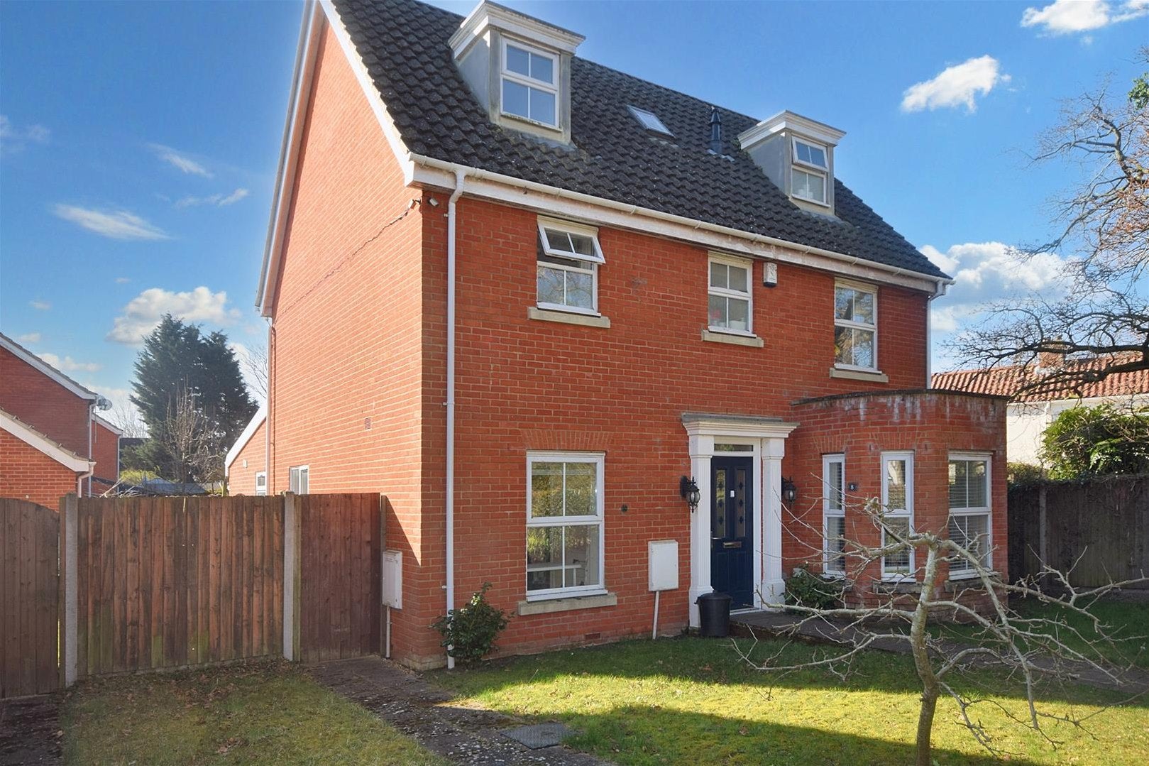 House Earles Gardens in Norwich