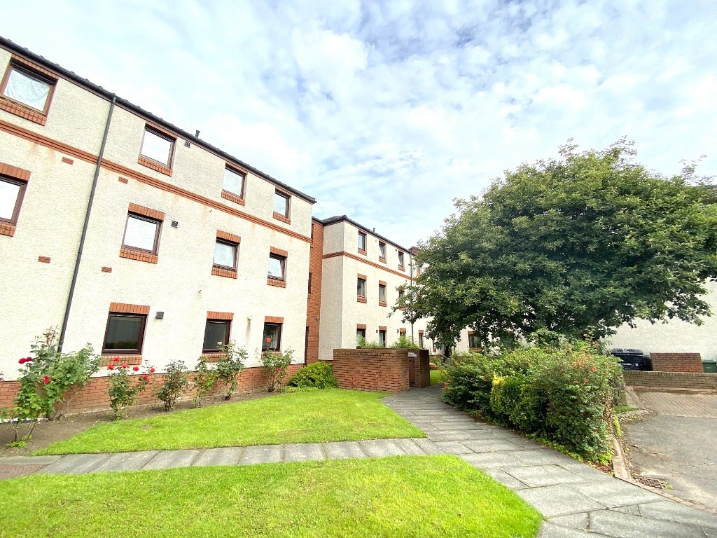 Flat Polwarth Terrace in City of Edinburgh