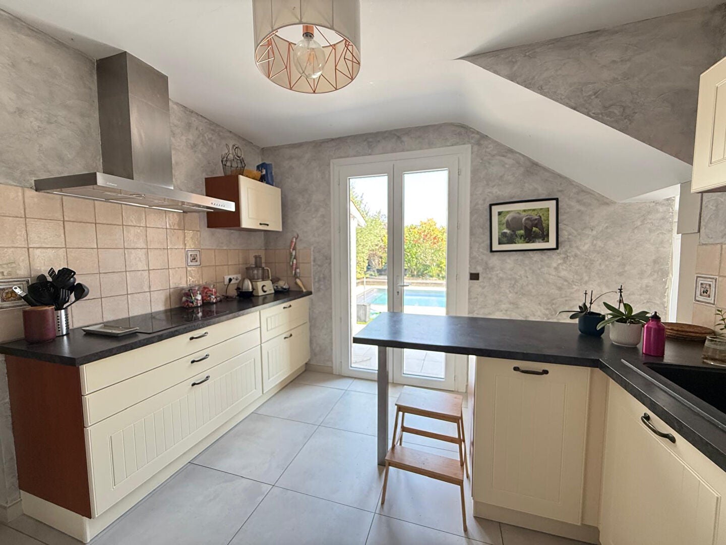House Avenue Jacques Douzans in Muret