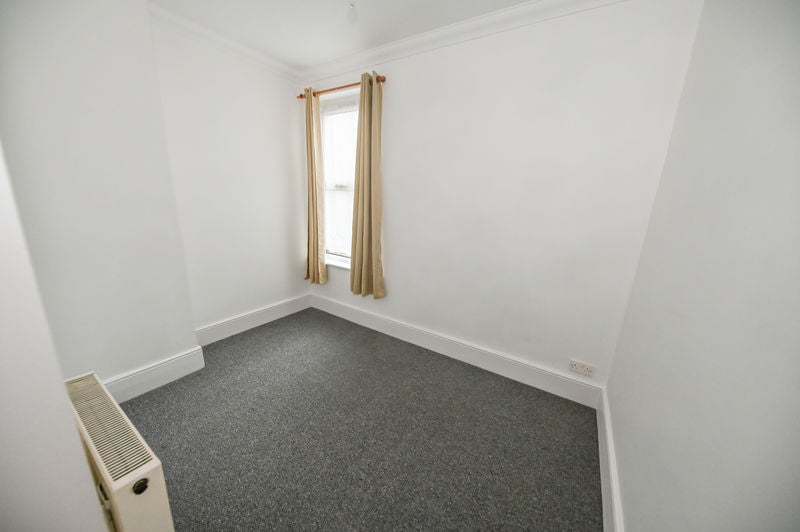 Flat Worthing Road in Portsmouth