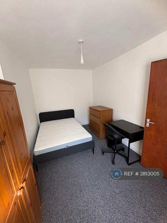 Flat King Street in Pontypridd