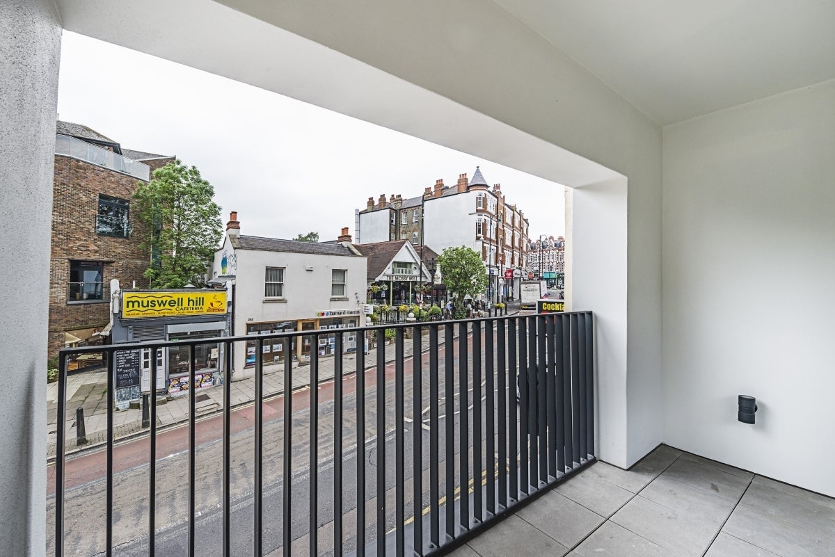 Flat Muswell Hill in Greater London