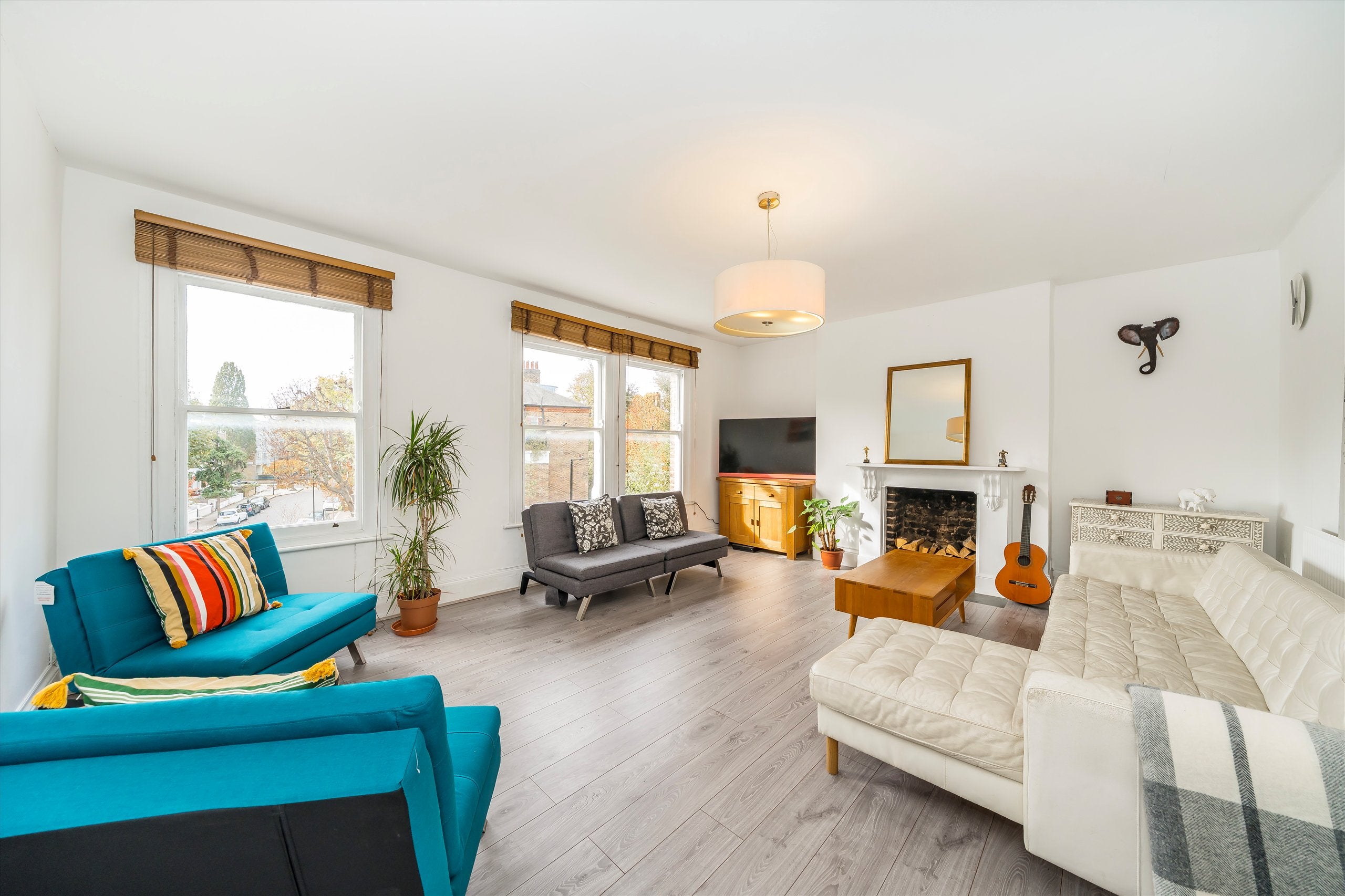 Flat Shirland Road in City of Westminster