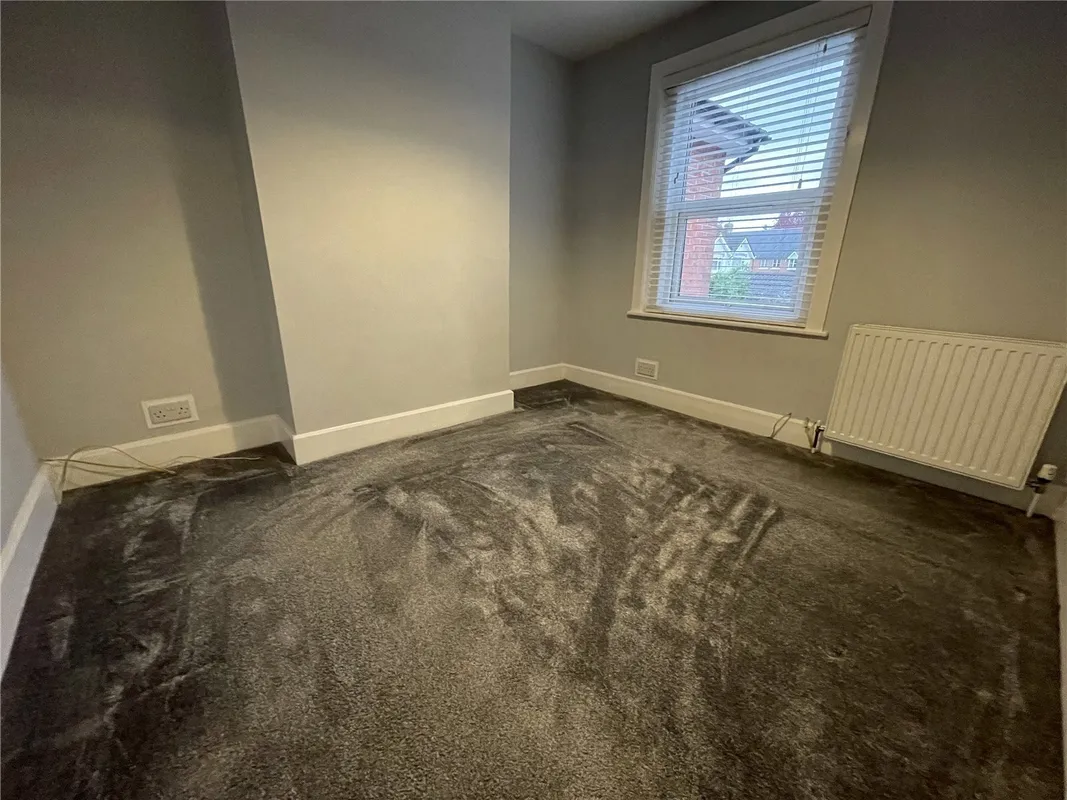 Flat Ethelbert Road in Wimborne Minster