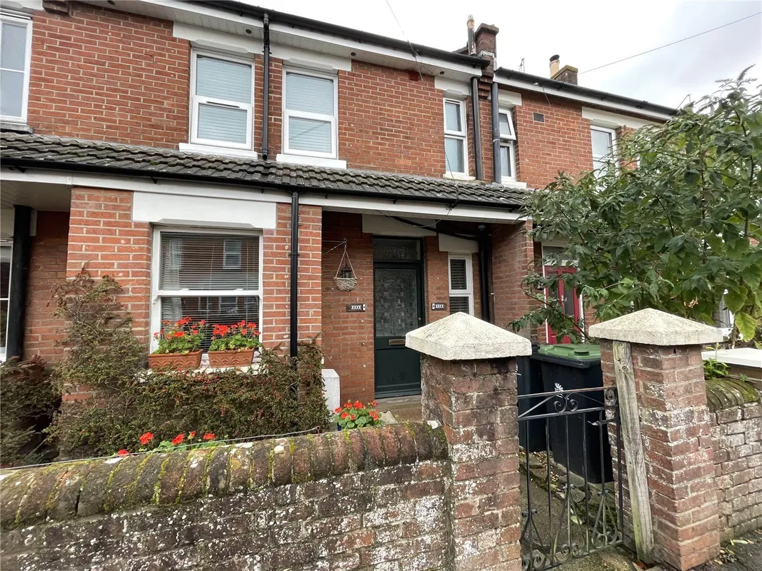 Flat Ethelbert Road in Wimborne Minster