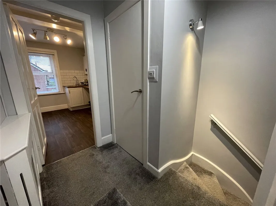 Flat Ethelbert Road in Wimborne Minster