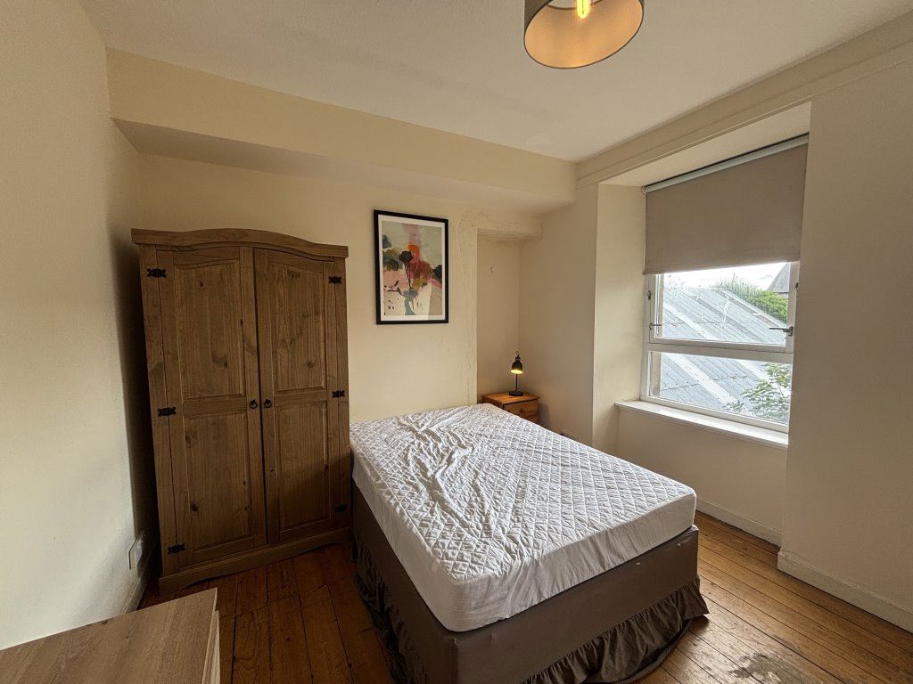 Room Kemback Street in Dundee