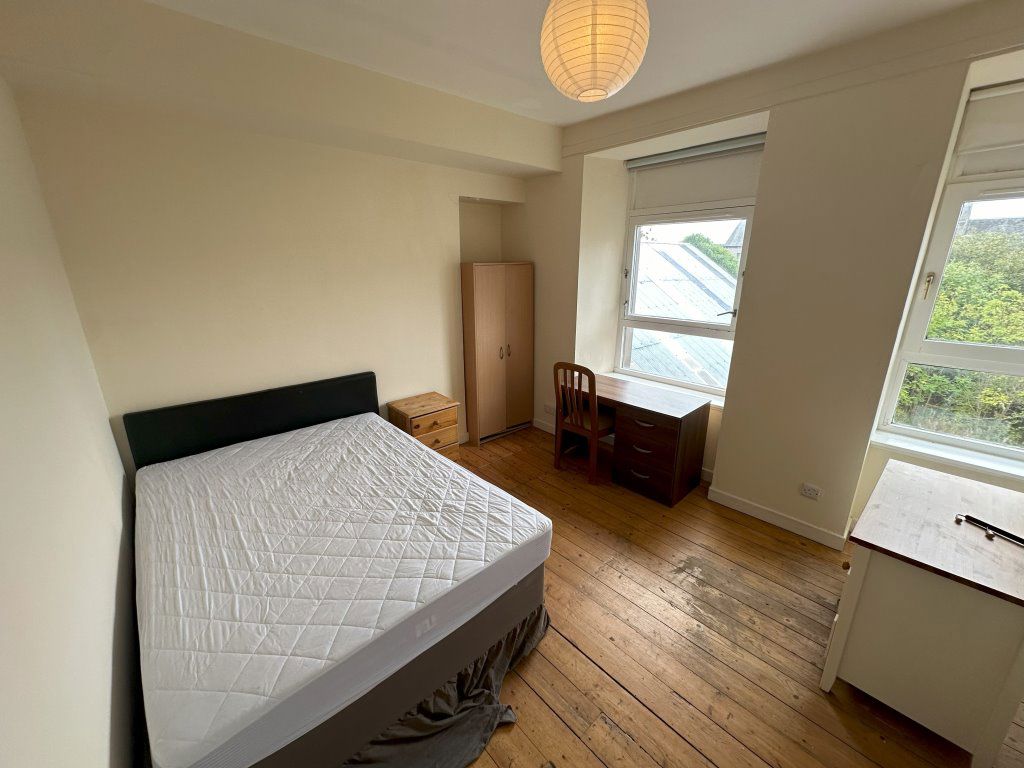 Room Kemback Street in Dundee