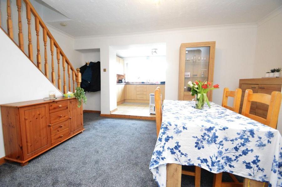 Room High Street in Carrville