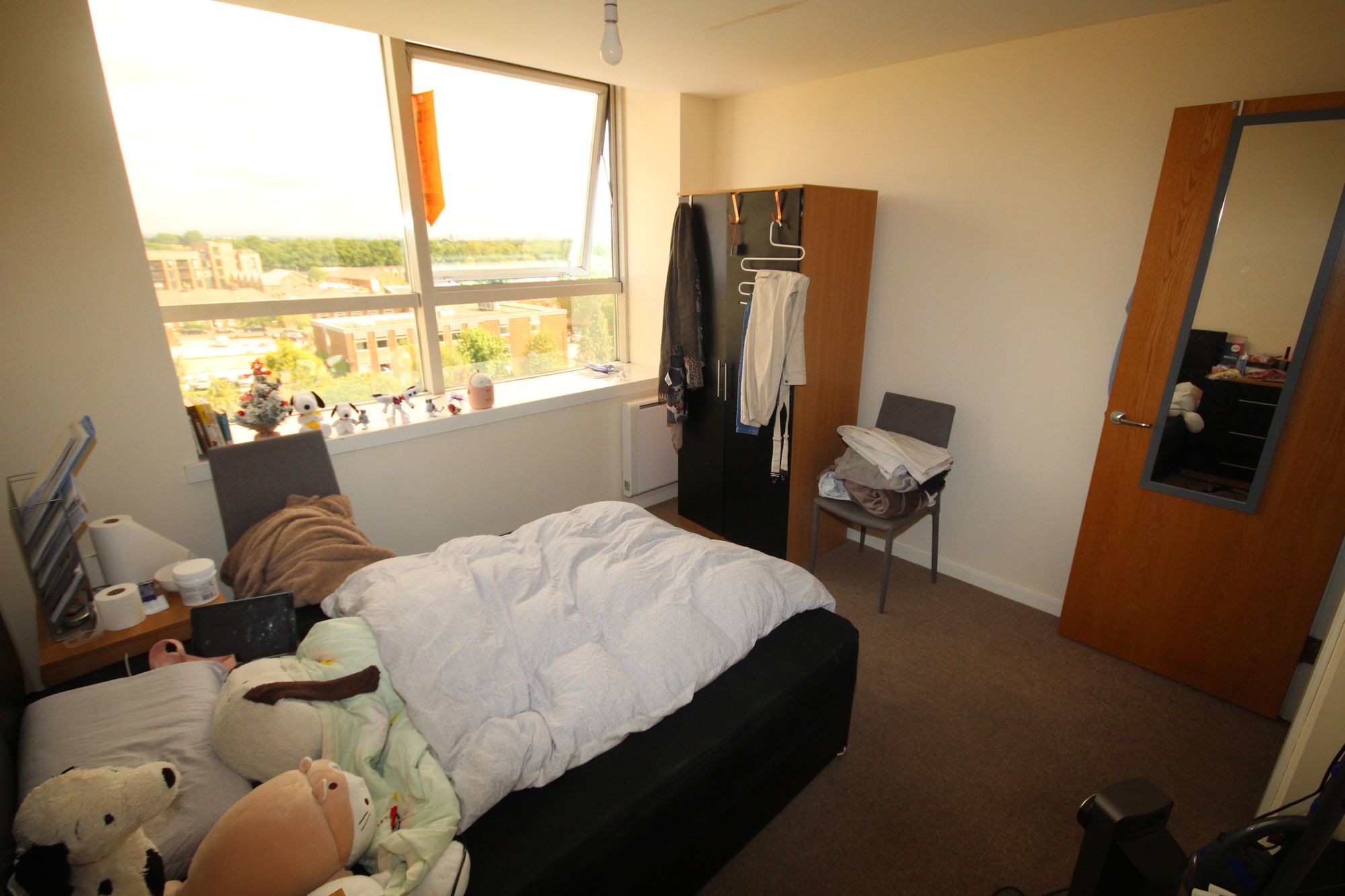 Flat Harcourt Road in Trafford