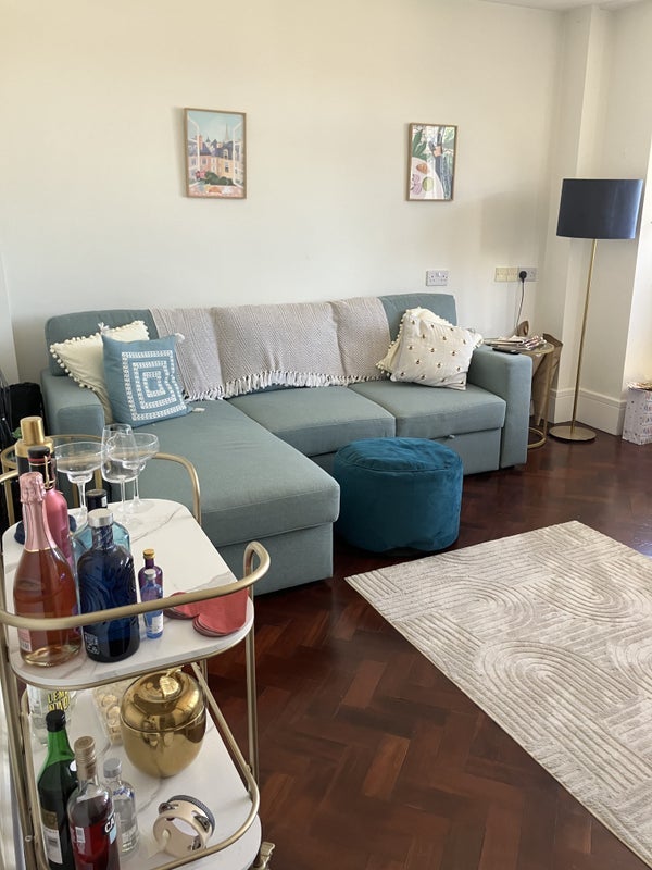 Room Macaulay Road in Greater London