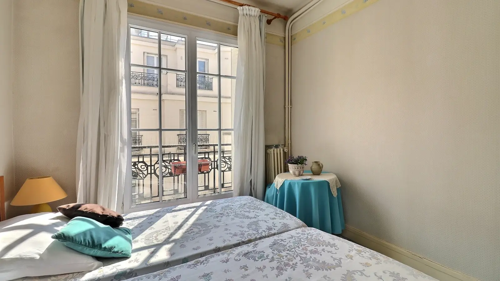 Appartement Rue Le Marois à Paris