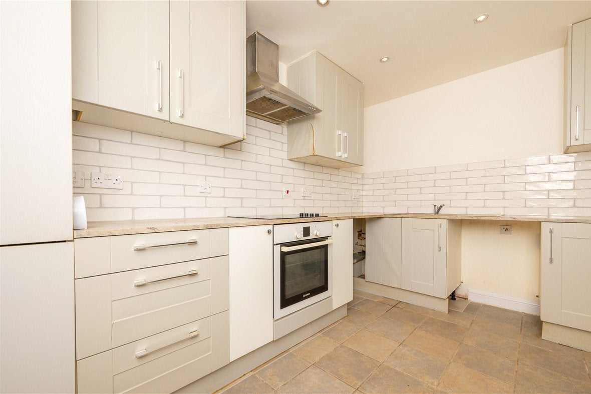 Flat St Albans Road in Watford