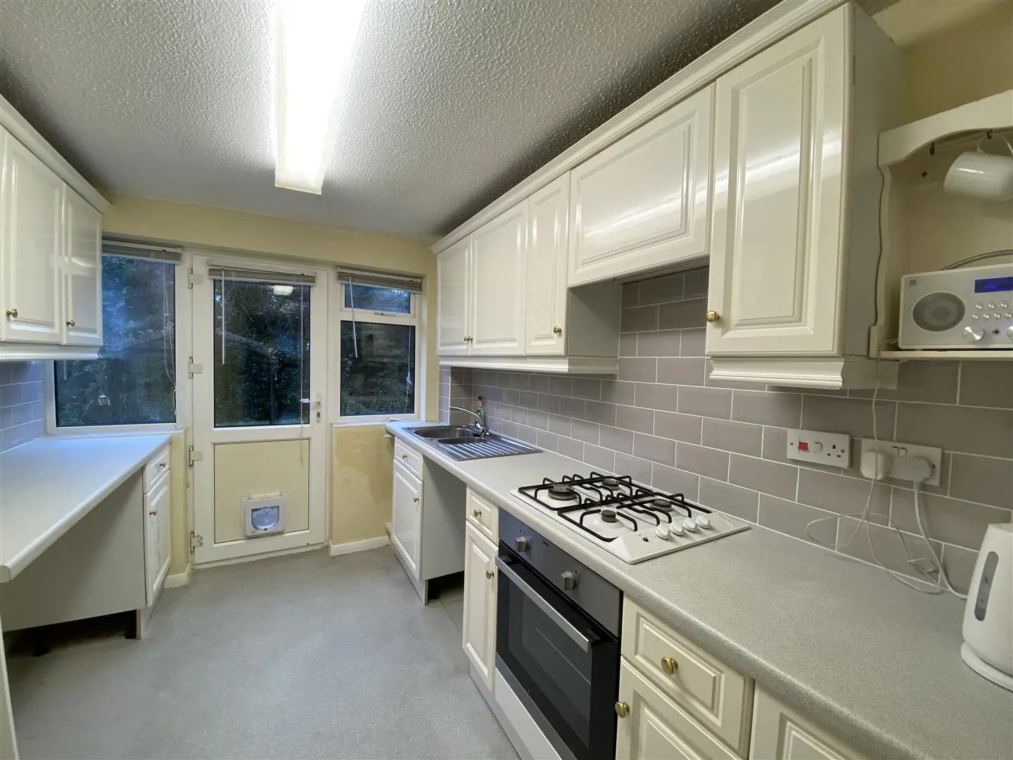 House Chichester Close in Ashford