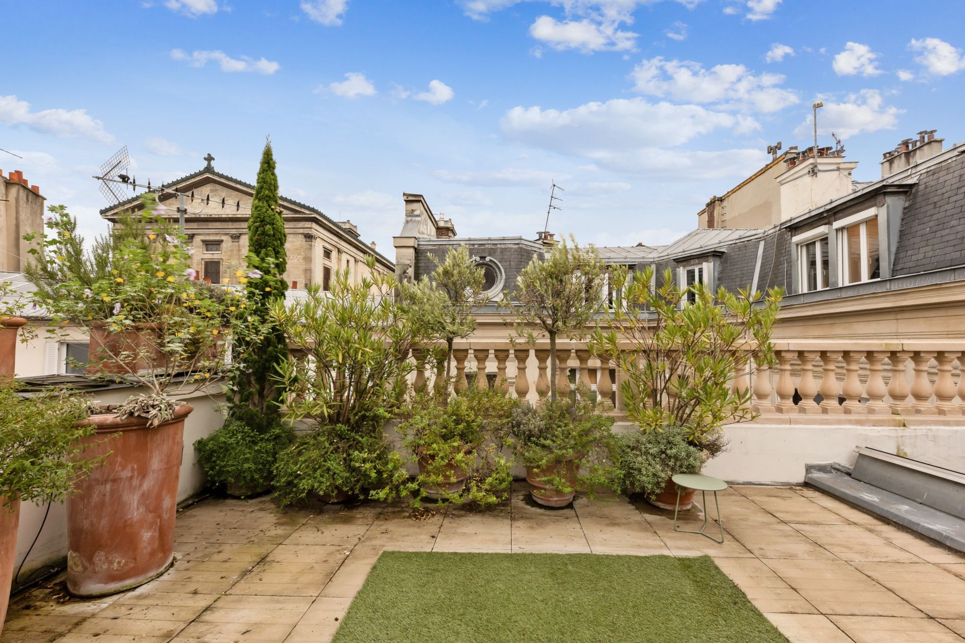 Appartement Avenue de Verdun à Paris