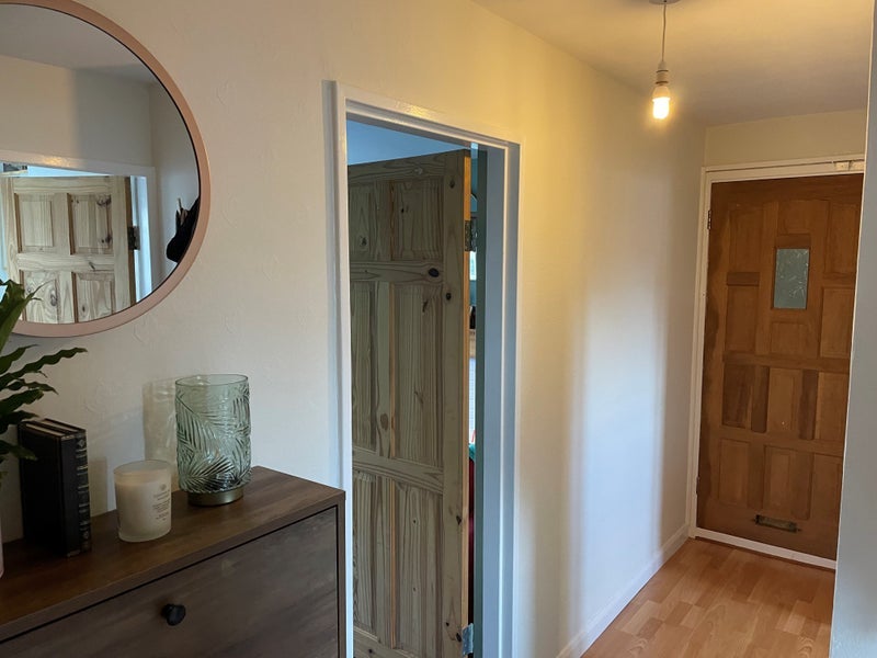 Room Wharton Road in Greater London