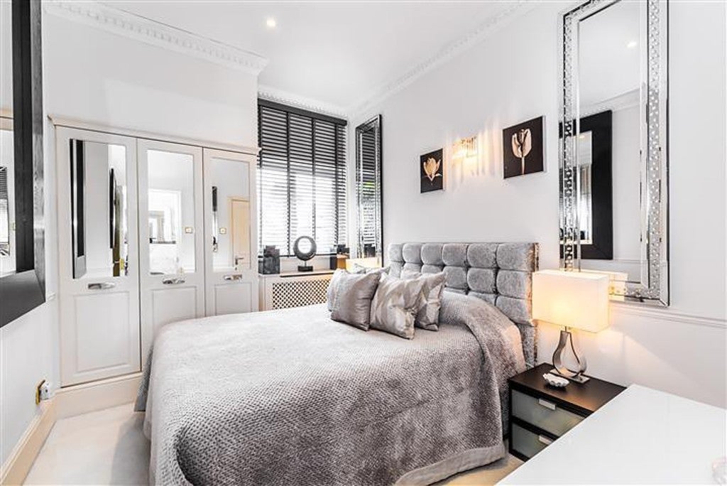 Flat Frognal in Greater London